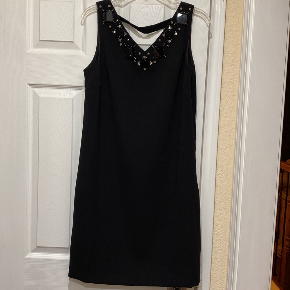 Ann Taylor Woman’s Black Top Blouse Size 10